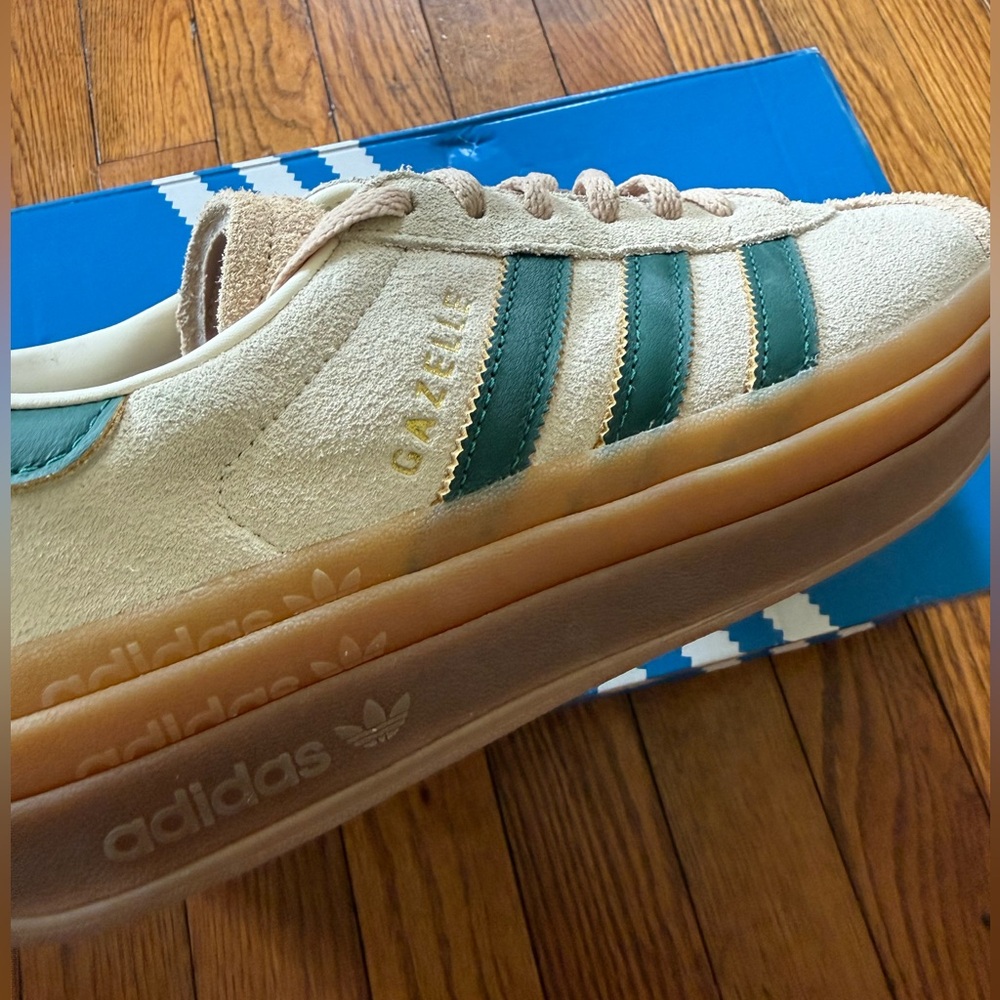 adidas Originals Gazelle Bold - Women's Size 9 - Platform Sneaker - Picture 5 of 12